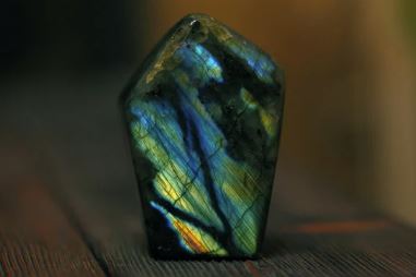 Photo of labradorite stone